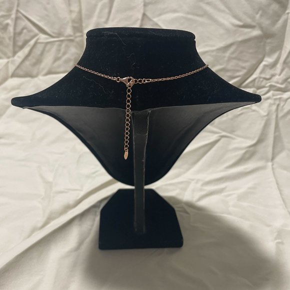 EUC Tocara Set of Christen Necklace and Earrings 14K Rose Gold Plated. - Picture 5 of 5